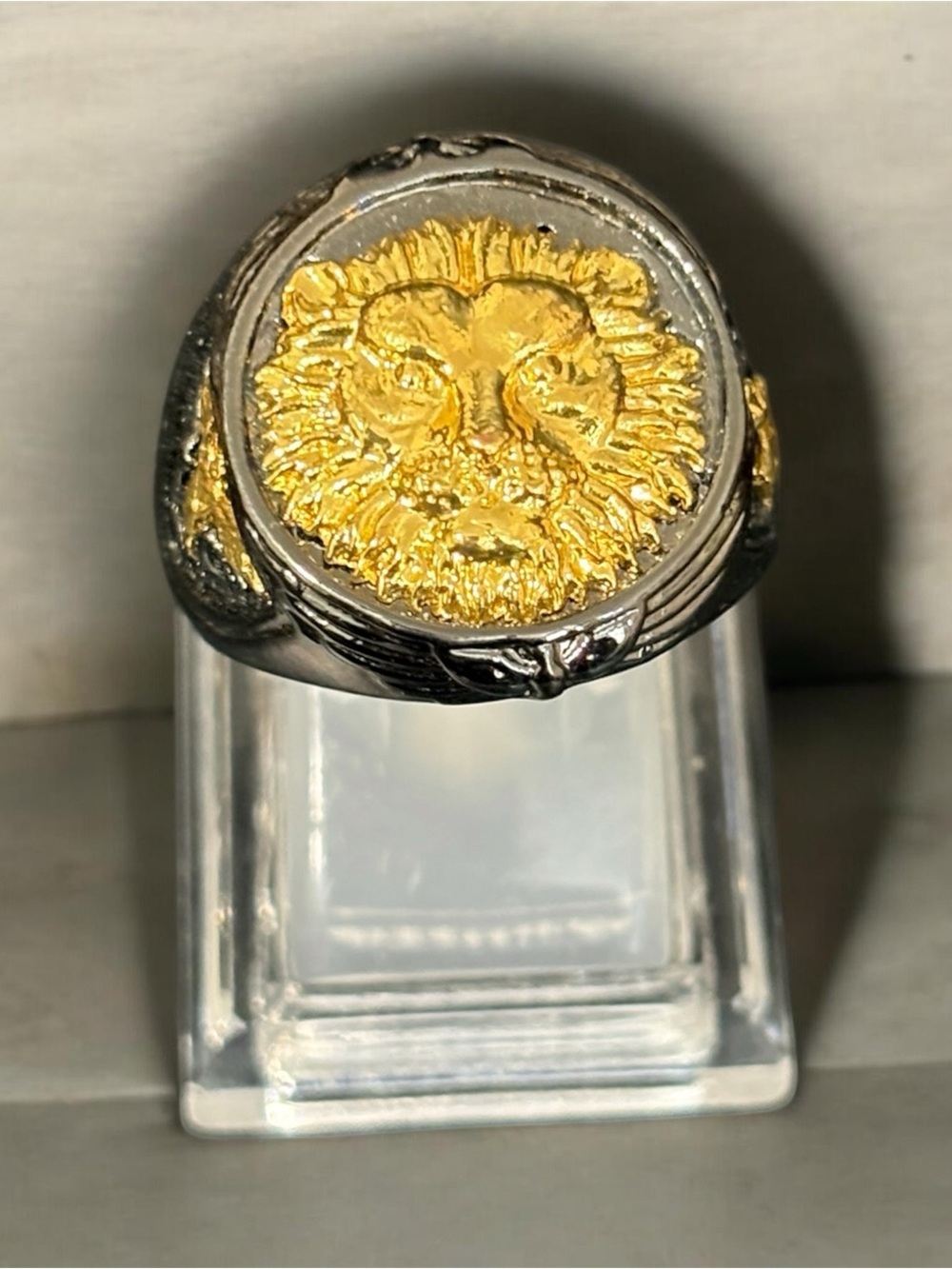 Gold Lion Head Signet Ring for Men